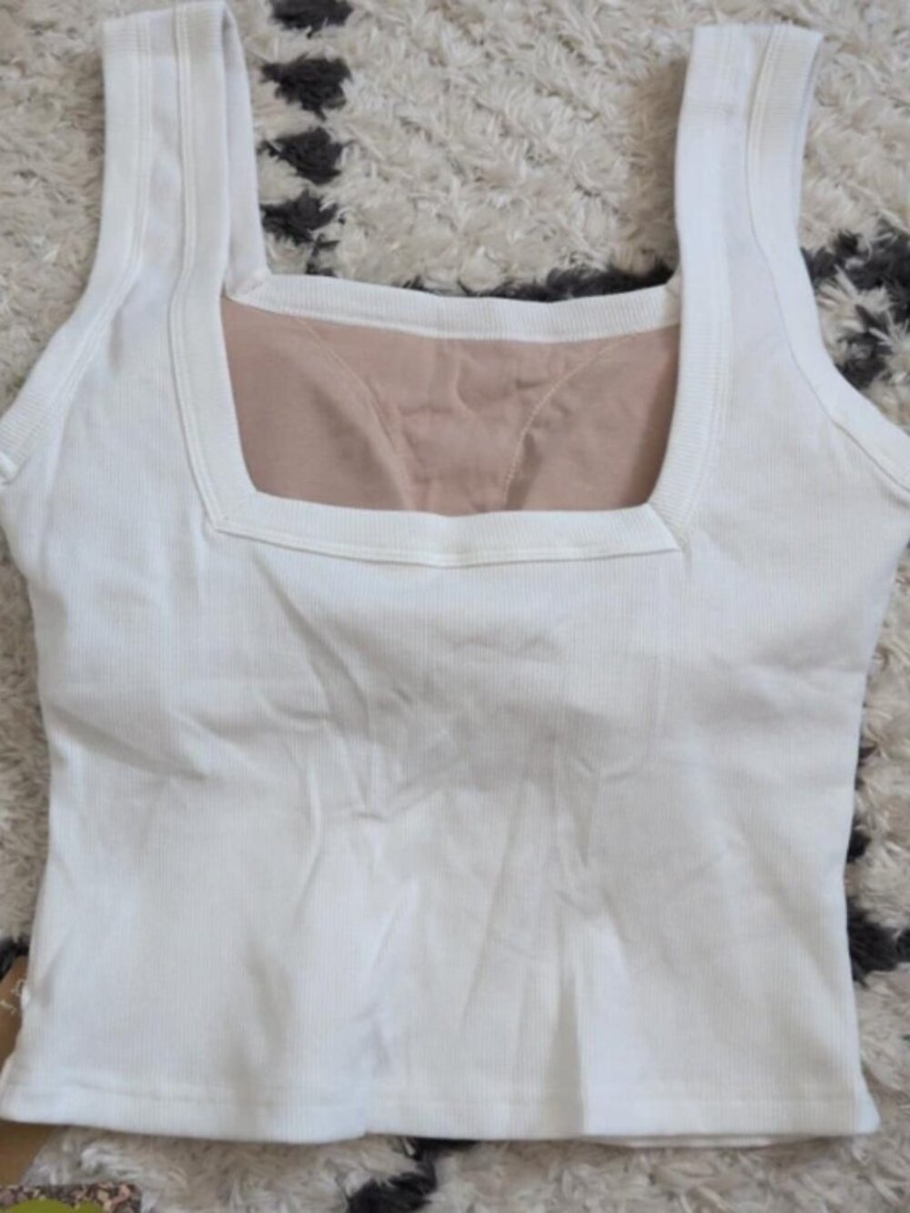 OGL Built-In Bra White Ribbed Tank - Picture 3 of 5